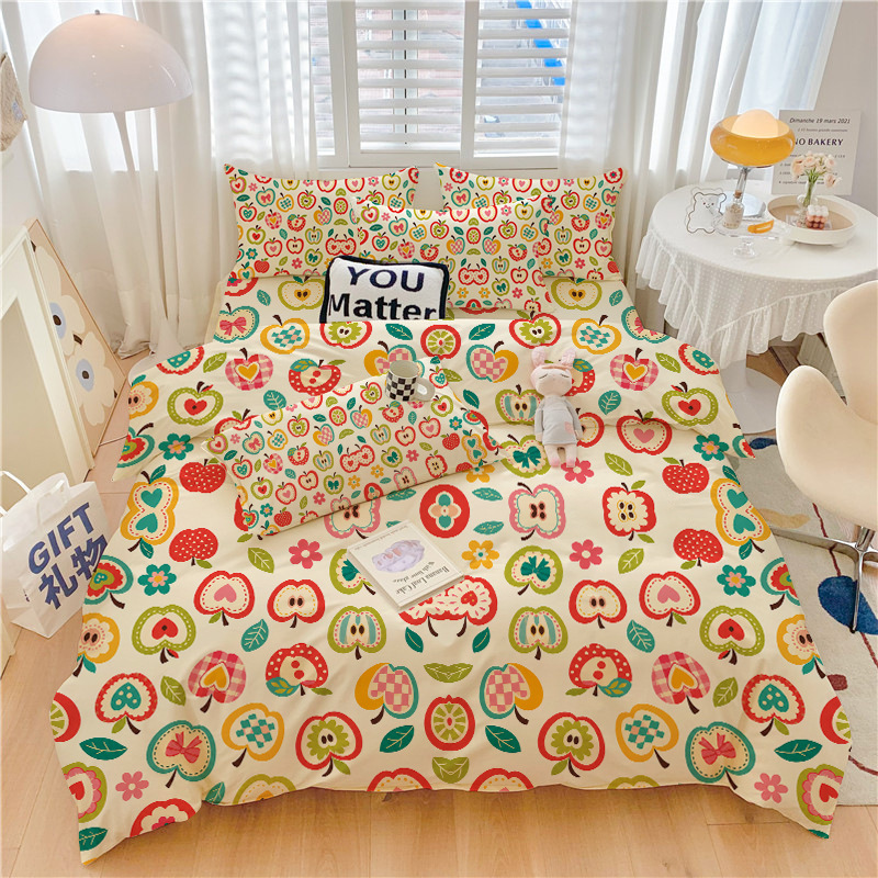 Aesthetic Floral Duvet Cover - ชุดเครื่องนอนลายแอปเปิลและดอกไม้สีสันสดใสสไตล์คอทเทจคอร์วินเทจ ปลอกผ้านวมและผ้าปูที่นอนลายผลไม้และดอกไม้สุดน่ารัก ของตกแต่งห้องนอนสไตล์เอสเธติก